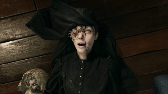 Personajes de Resident Evil Village - Donna Beneviento muerta en el suelo junto a Angie